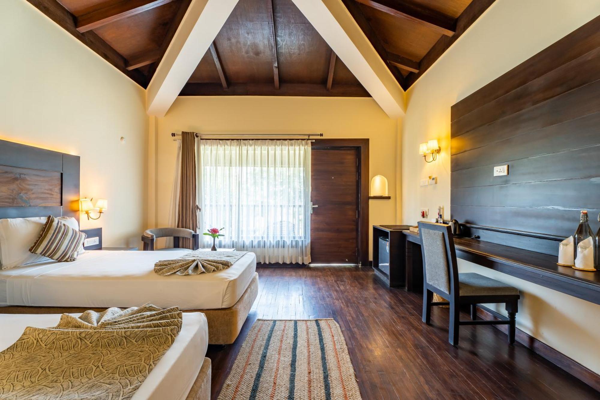 Jungle Villa Resort - Near Chitwan National Park Dış mekan fotoğraf